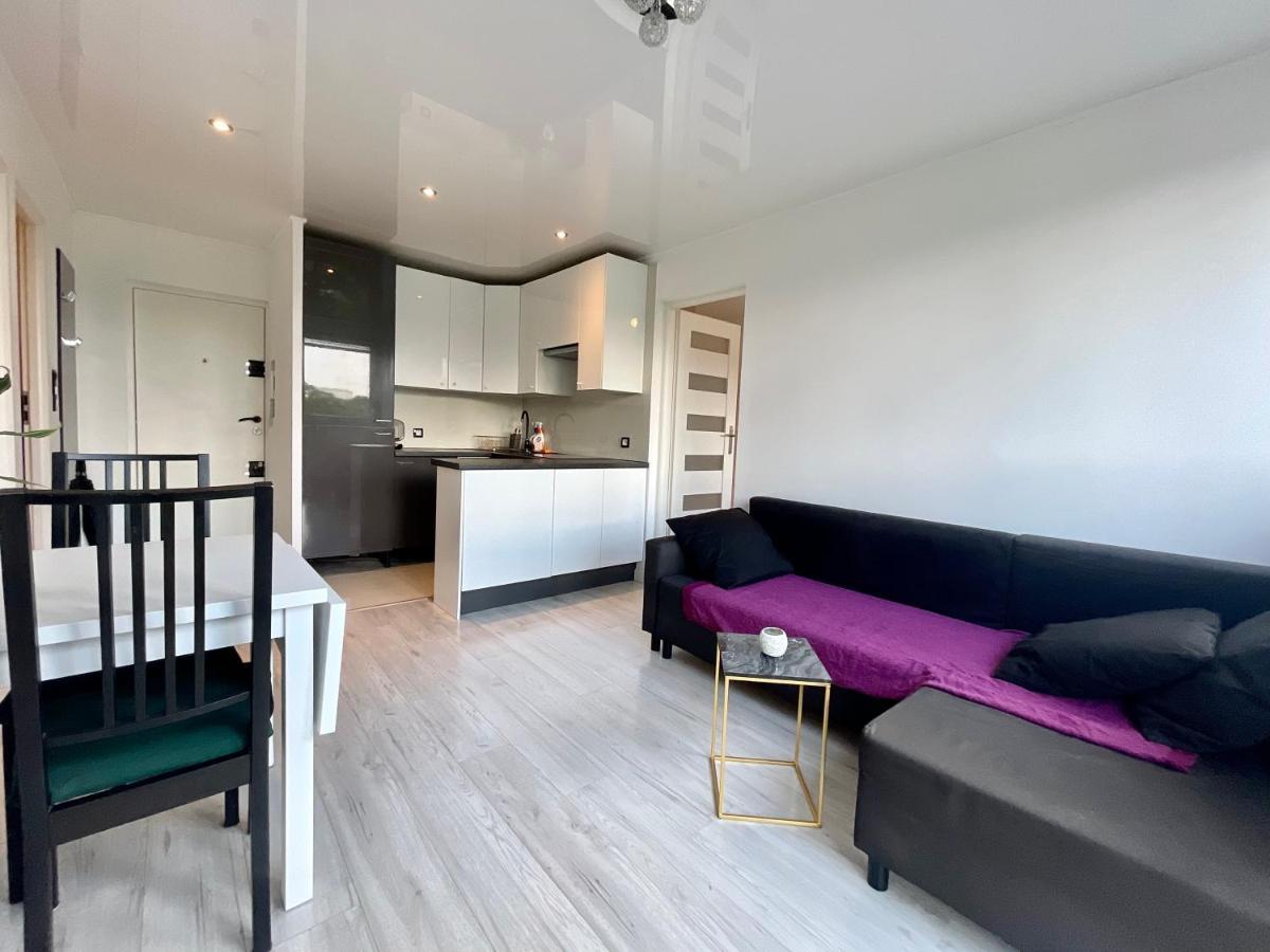 Sasi - Cozy Apartment For 6 People In Centre Βαρσοβία Εξωτερικό φωτογραφία